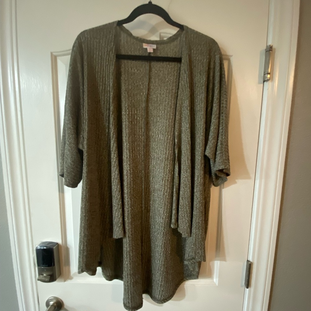 Comfy cozy cardigan.